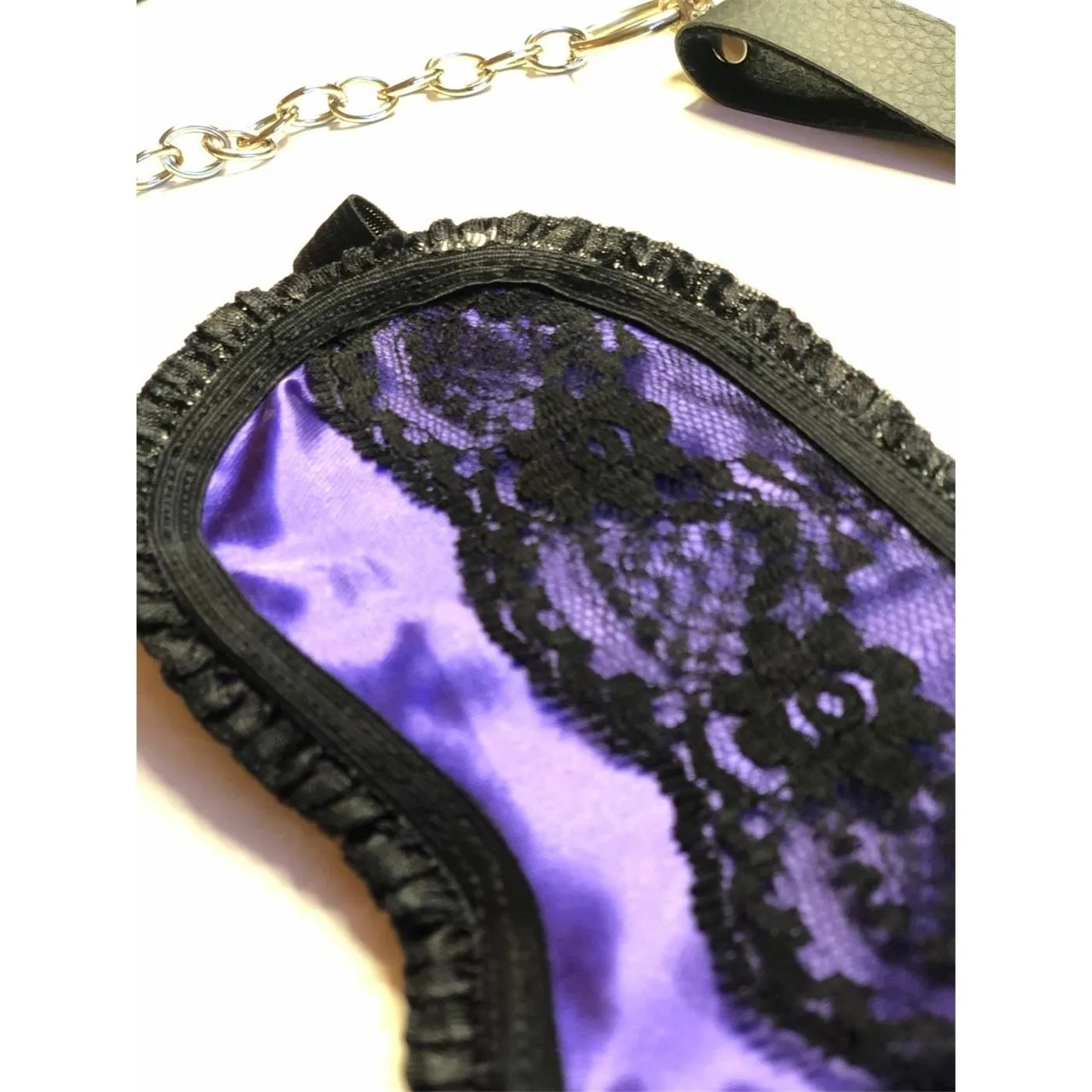 Antifaz Y Pezoneras De Raso Y Puntilla Color Violeta -Infarta Sens- - Imagen 6
